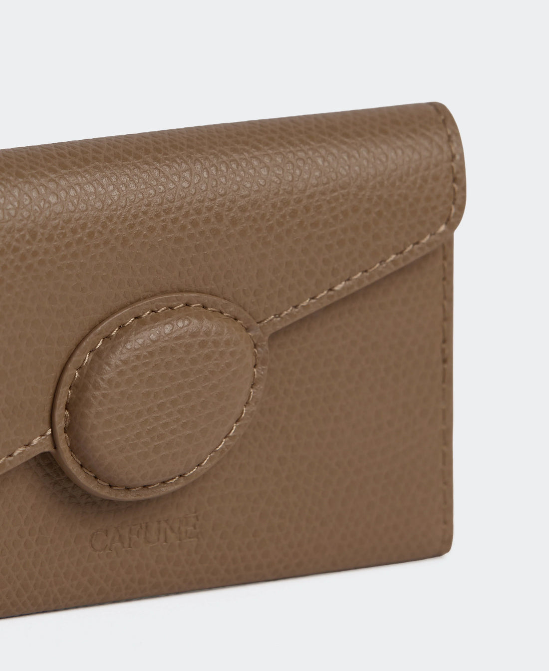 Basalt Card Case - Tan