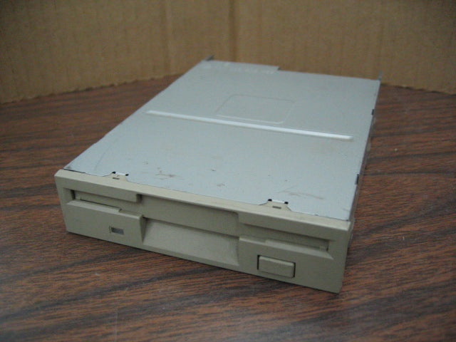 Teac FD-235HF Internal 3.5 Inch Floppy Disk Drive PN 193077A2-40