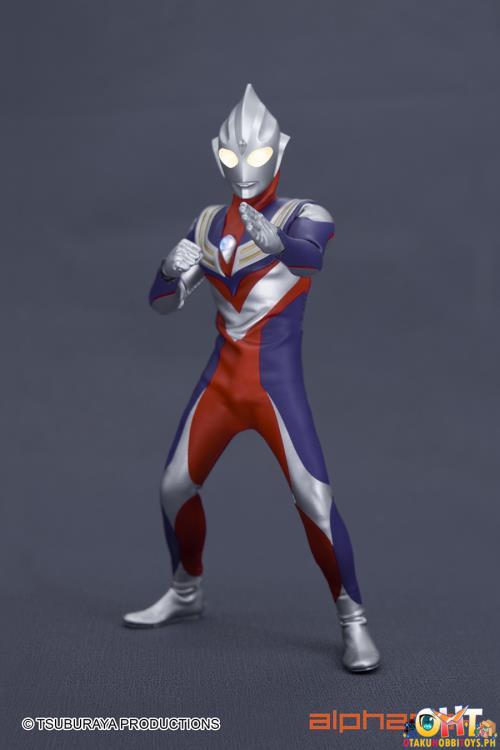 Alphamax Ultraman Tiga