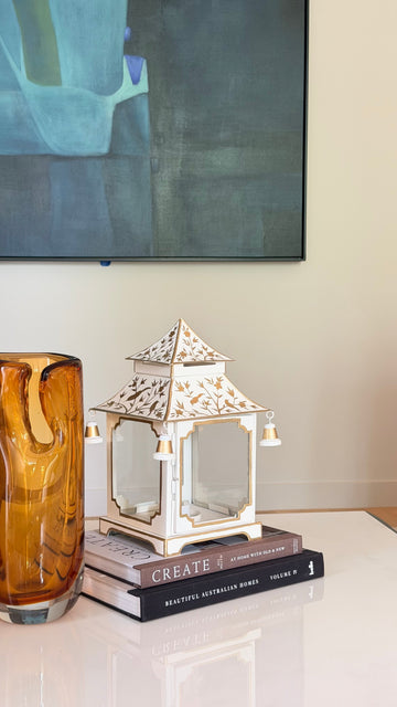 1M CREAM PATTERN LARGE PAGODA LANTERN 32X19CM