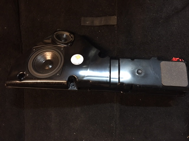 993 Speaker Enclosure Right passenger door Nokia - 993.645.012.00