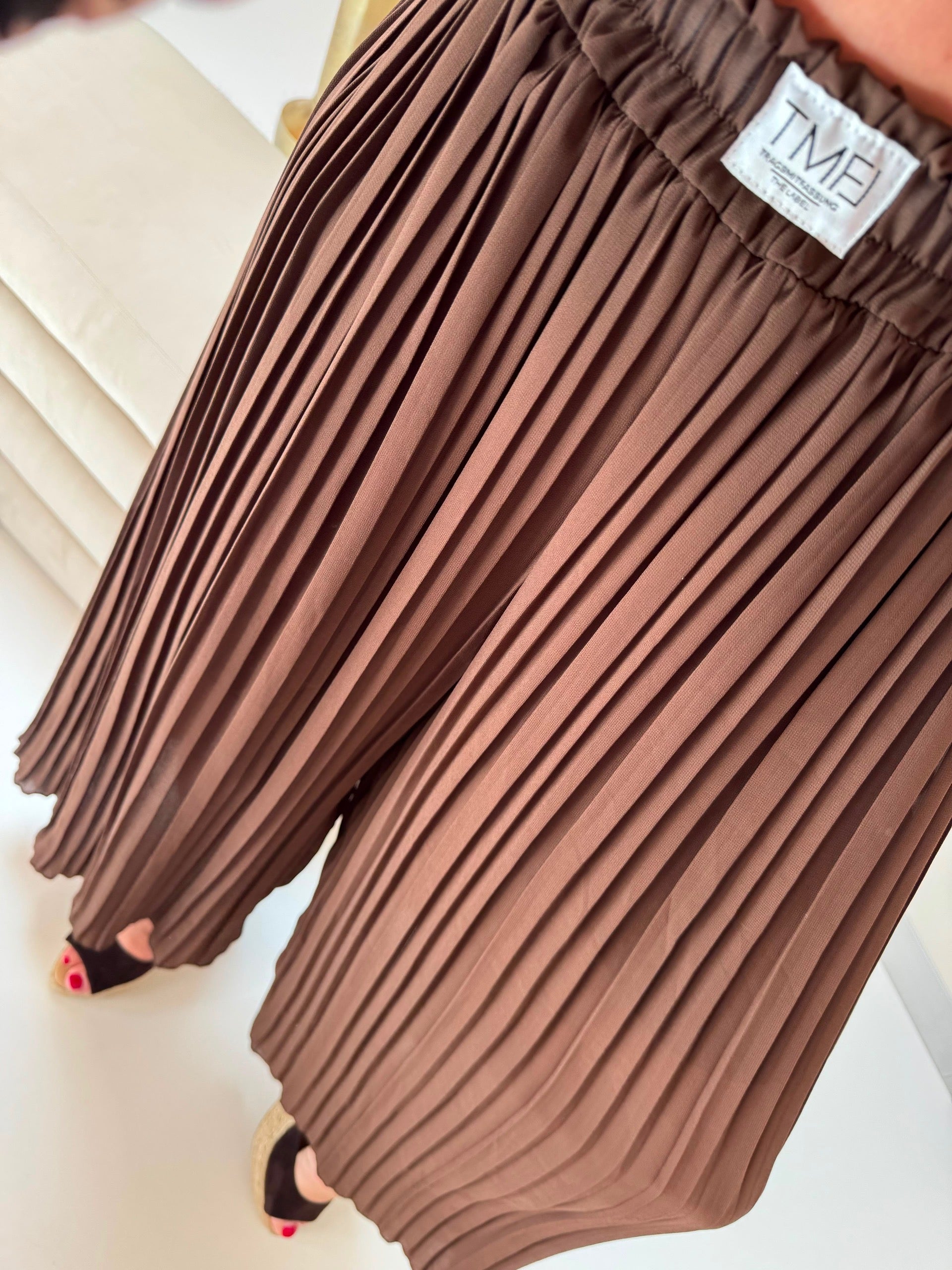Signature Plisseehose braun mit Patch