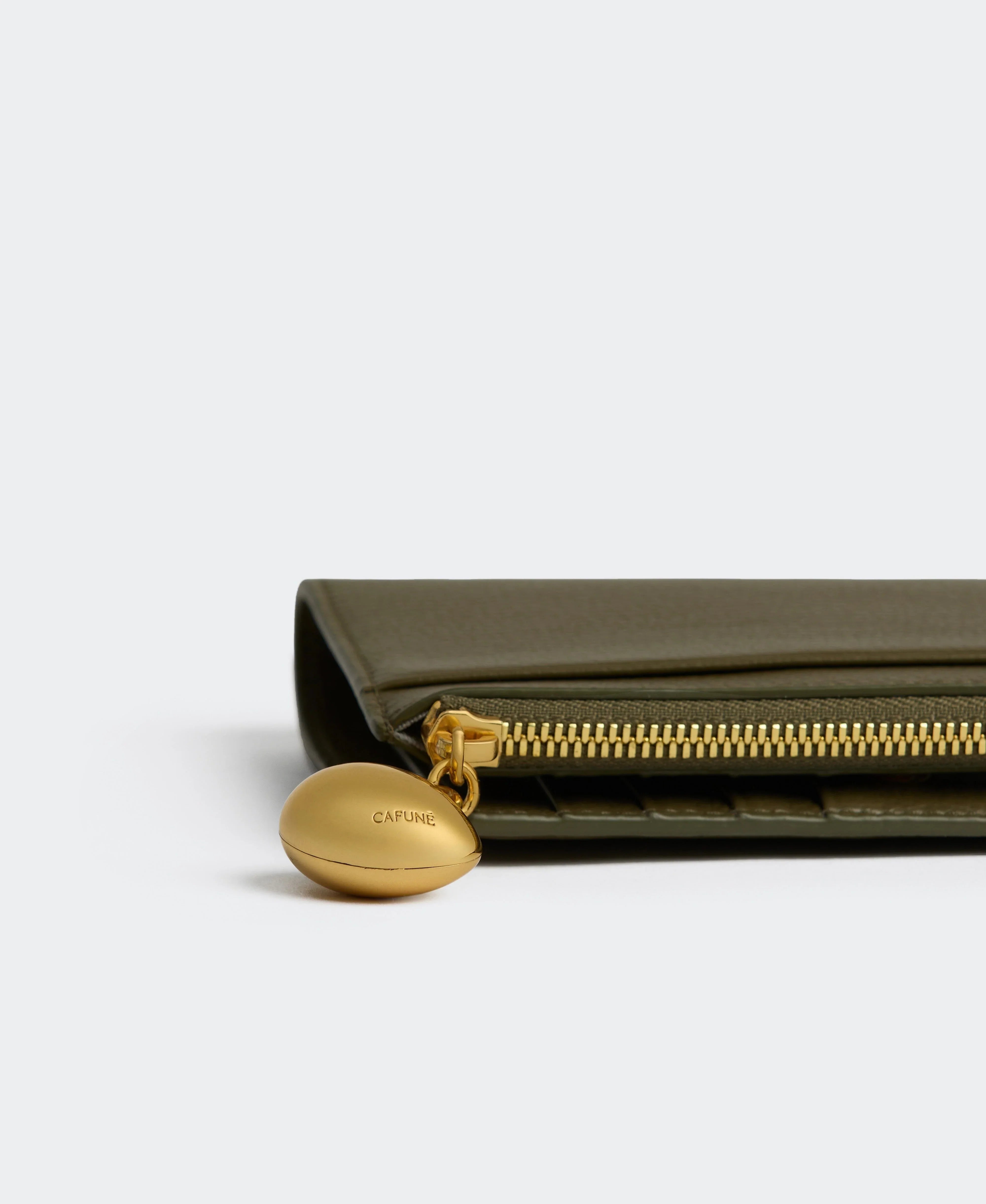 Egg Long Wallet - Moss
