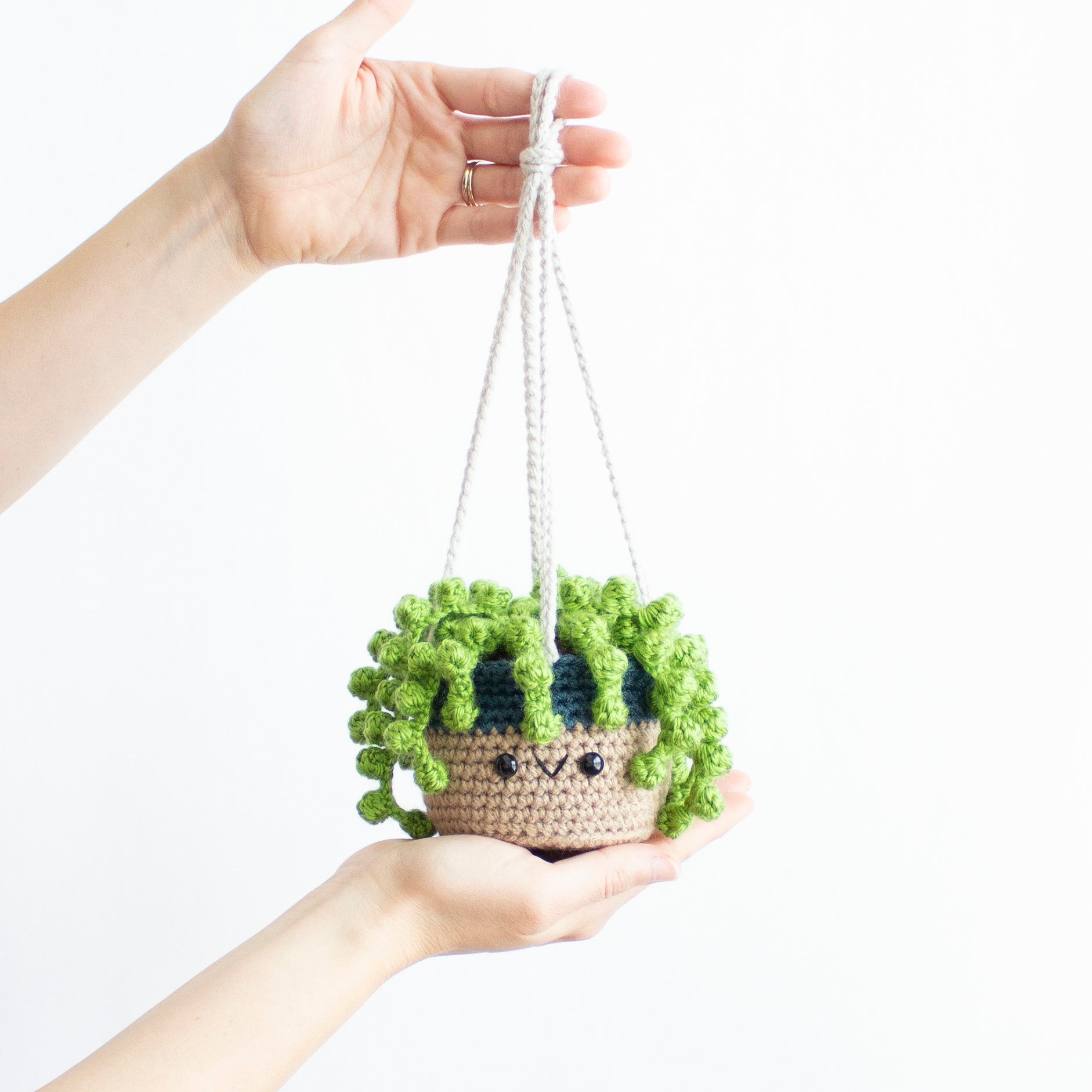 String of Pearls Crochet Pattern - Amigurumi Hanging House Plant
