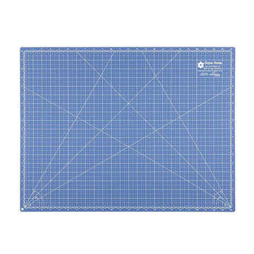 Lori Holt Cute Cuts Cutting Mat - 18" x 24" Primary Image