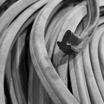 60-B13 (B89) Door Seal per metre
