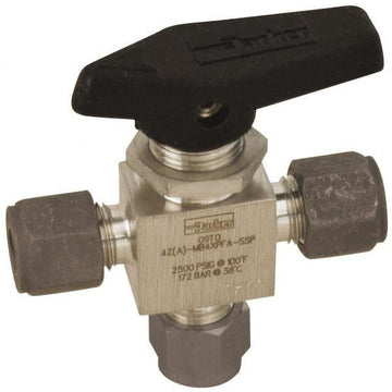 2-Way Manual Ball Valve: 3/8" Pipe