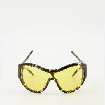 Uma 98 sunglasses, Christopher Esber, brown sunglasses, protective eyewear, stylish accessories
