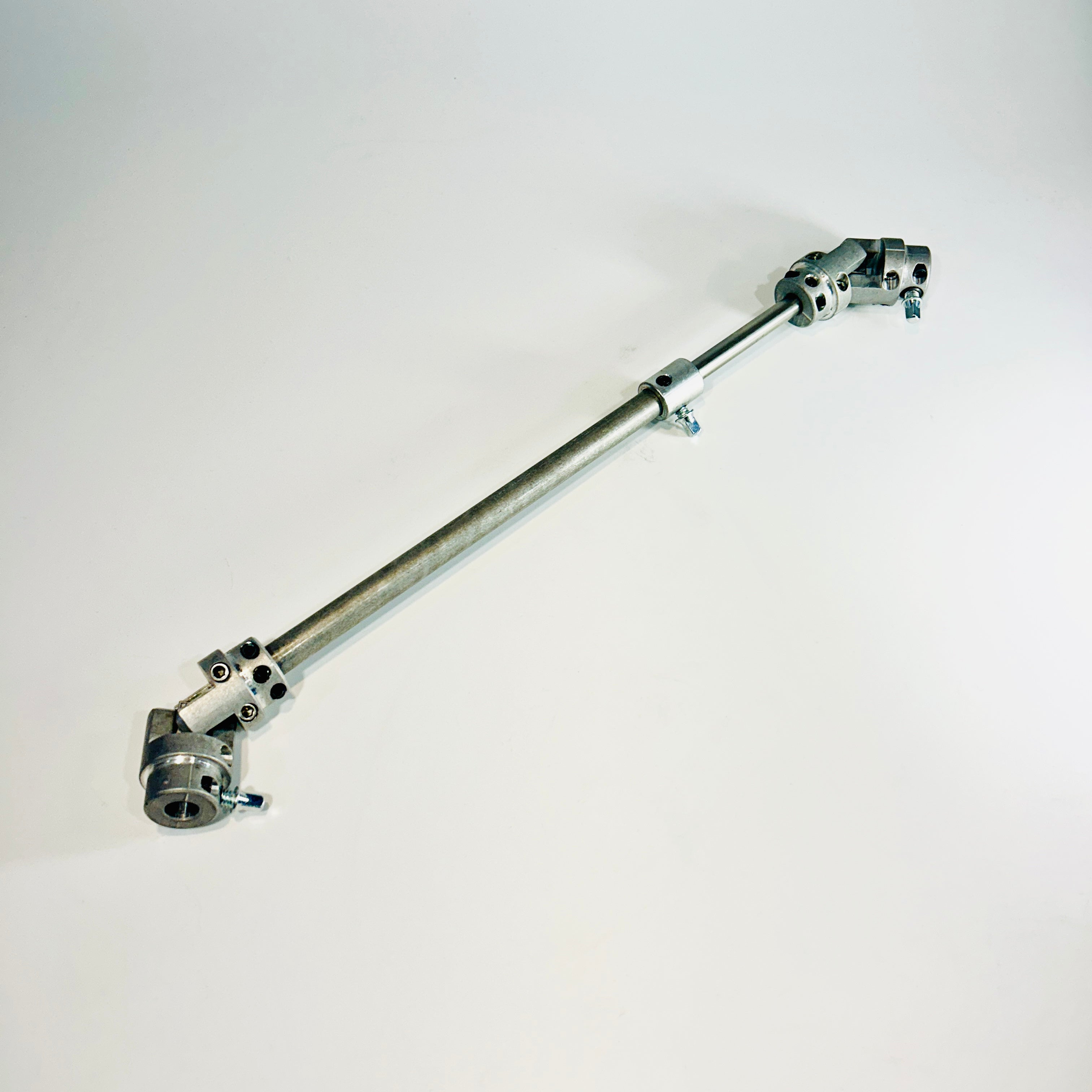 AXiS Adjustable Driveshaft