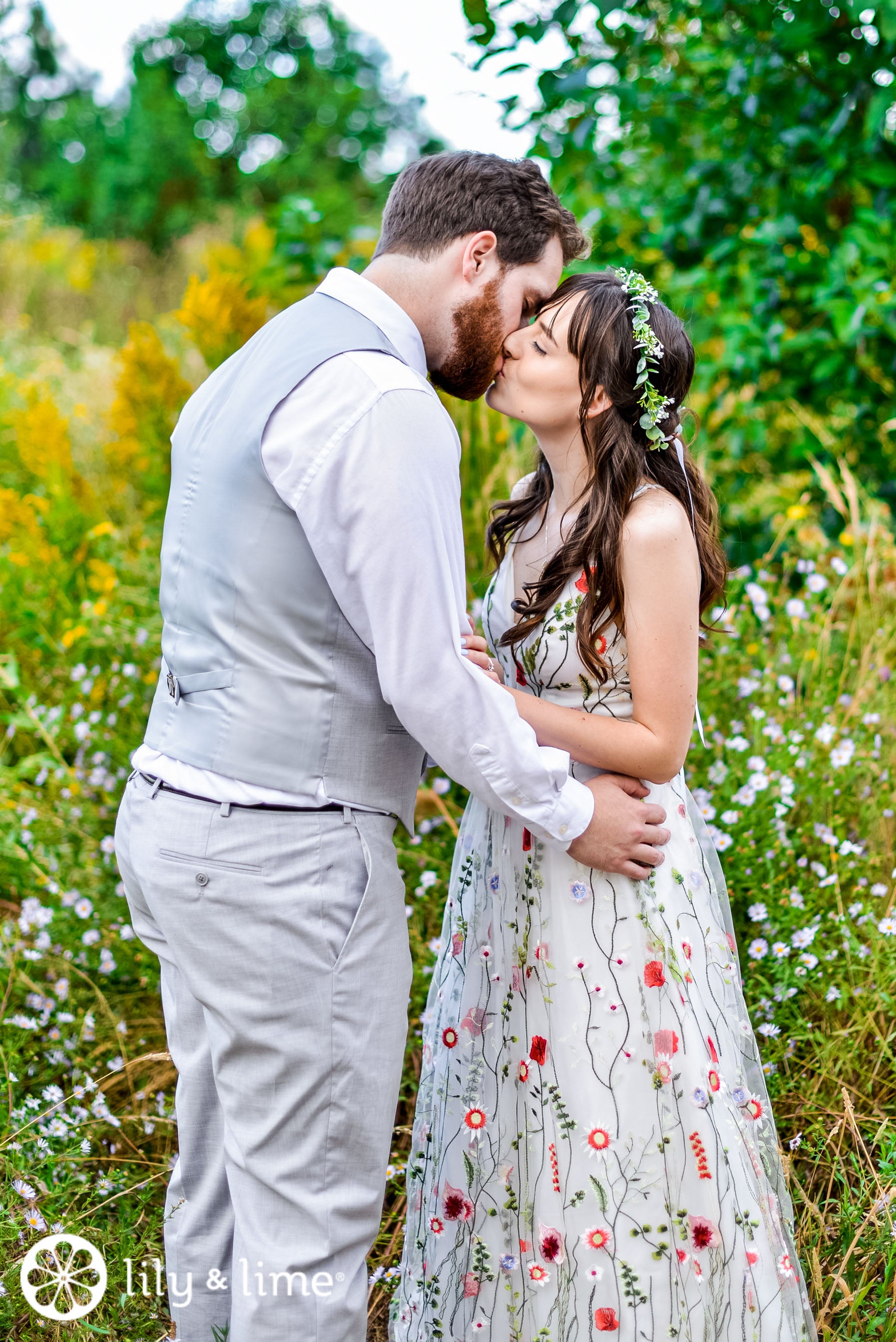 Backyard Wedding Dress Ideas Our Blog