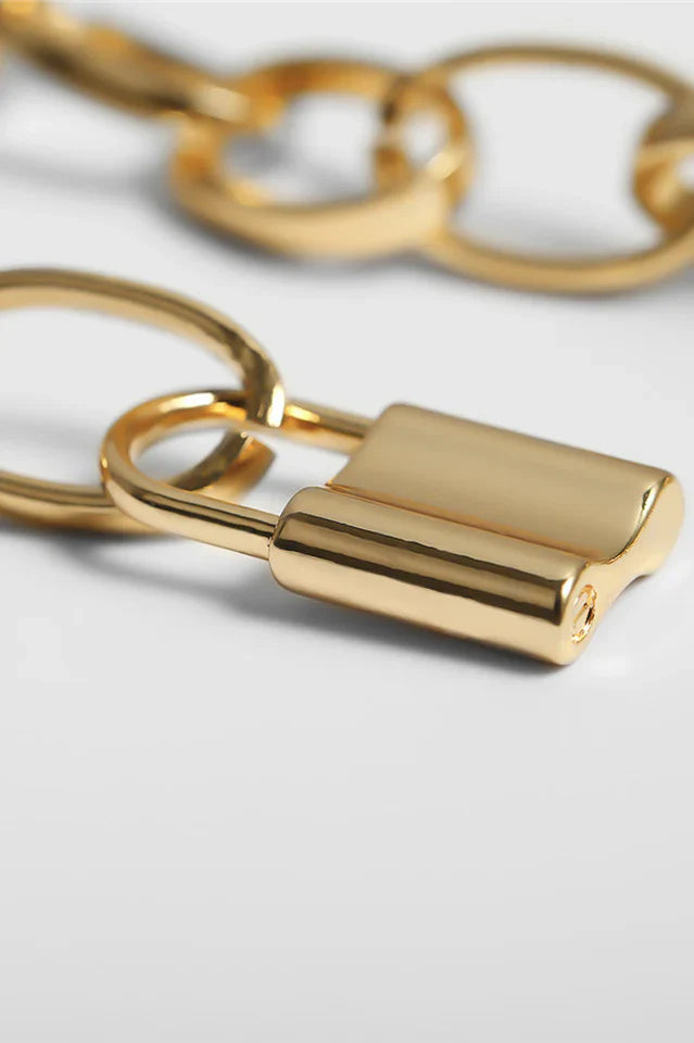 Lock Pendant Link Chain Necklace