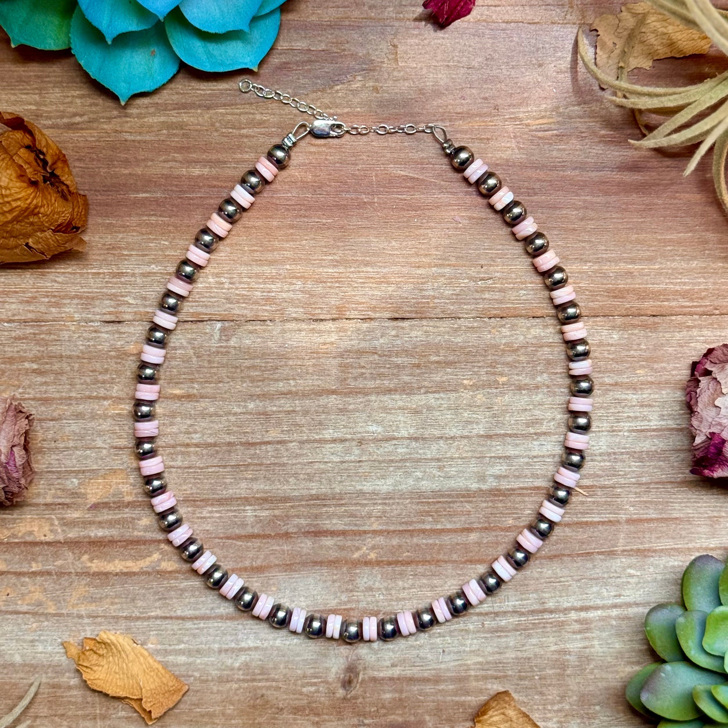 Pink Conch & Sterling Silver Choker 6mm