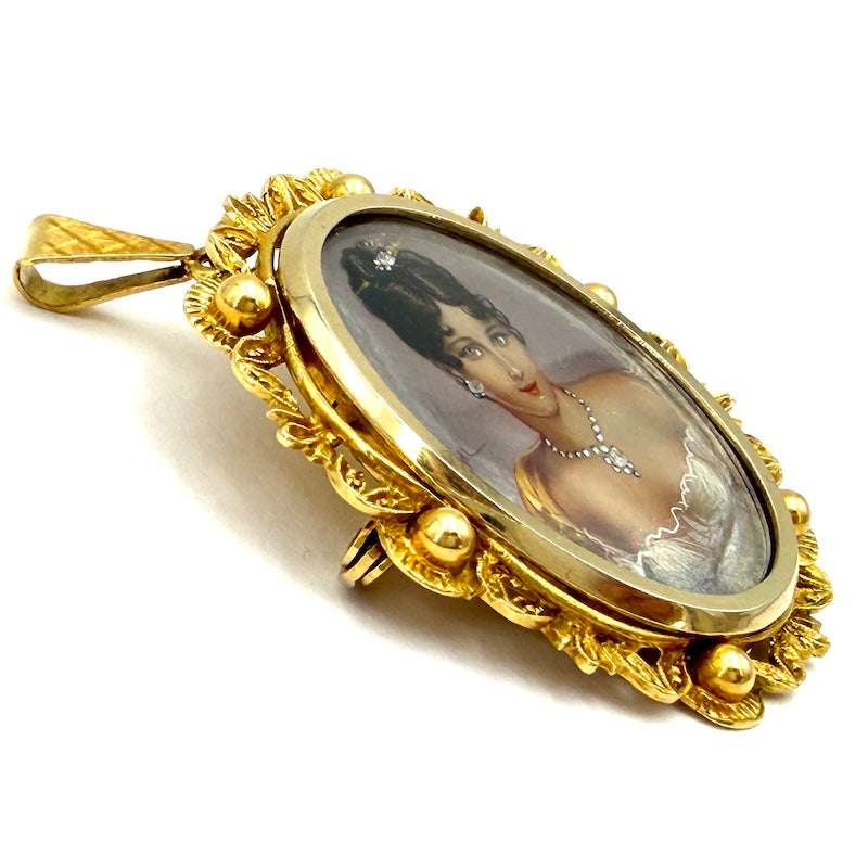 Ciondolo/spilla vintage, con miniatura dama dipinta a mano, oro; 12.06 gr