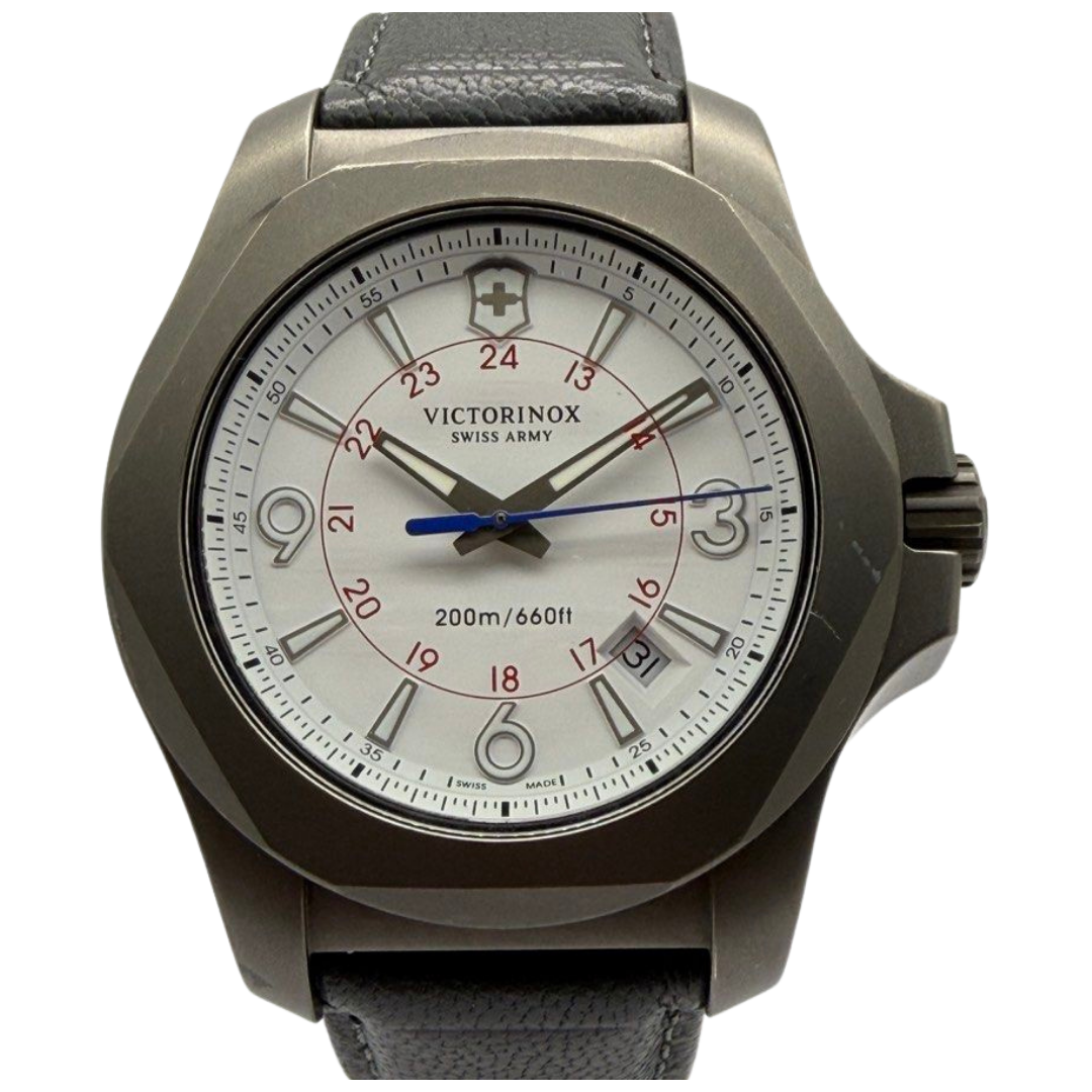 Victorinox Swiss Army 43mm Quartz Titanium Case White Dial Watch 241772
