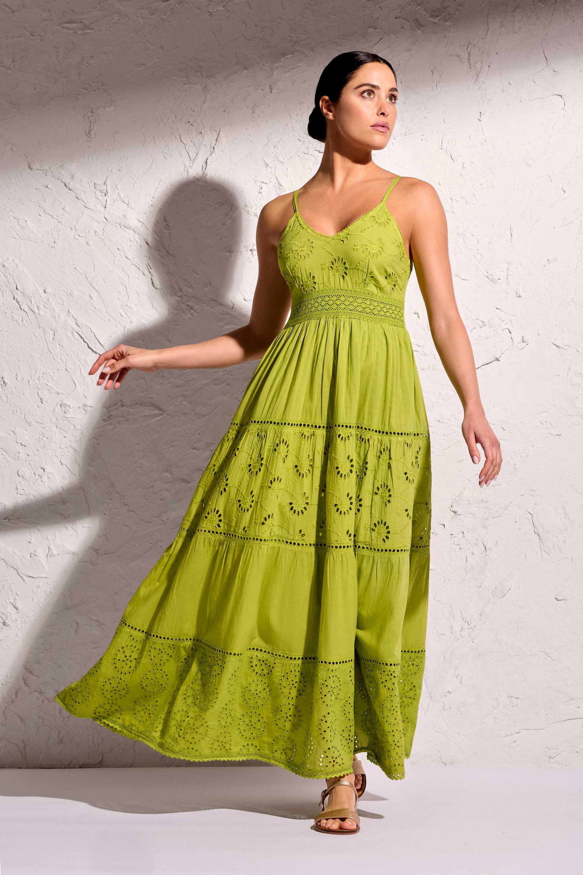 Quinzella - Abito Lungo Pizzo Pregiato Clori Donna Romantico