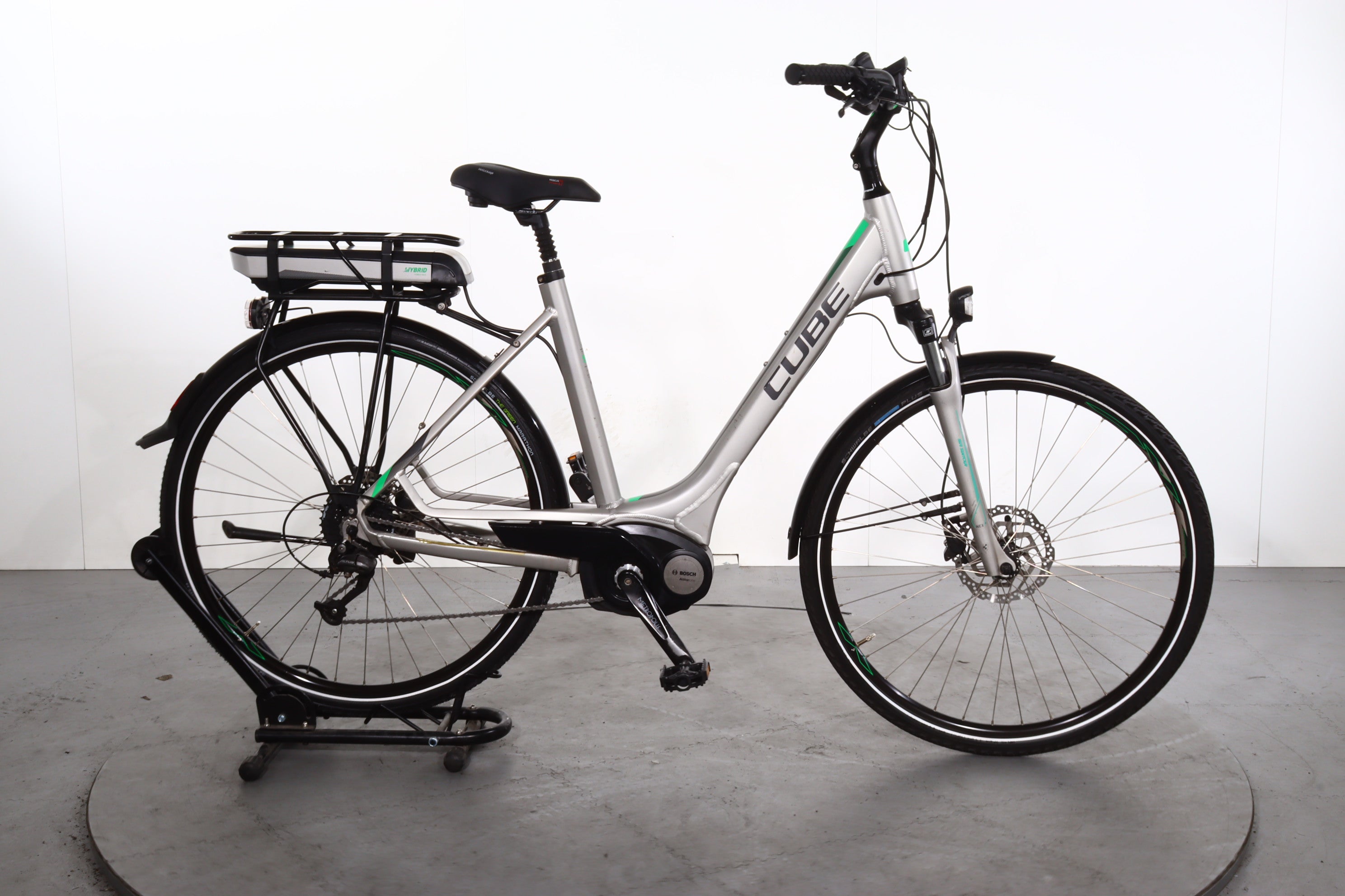Cube Touring Hybrid One #1 global