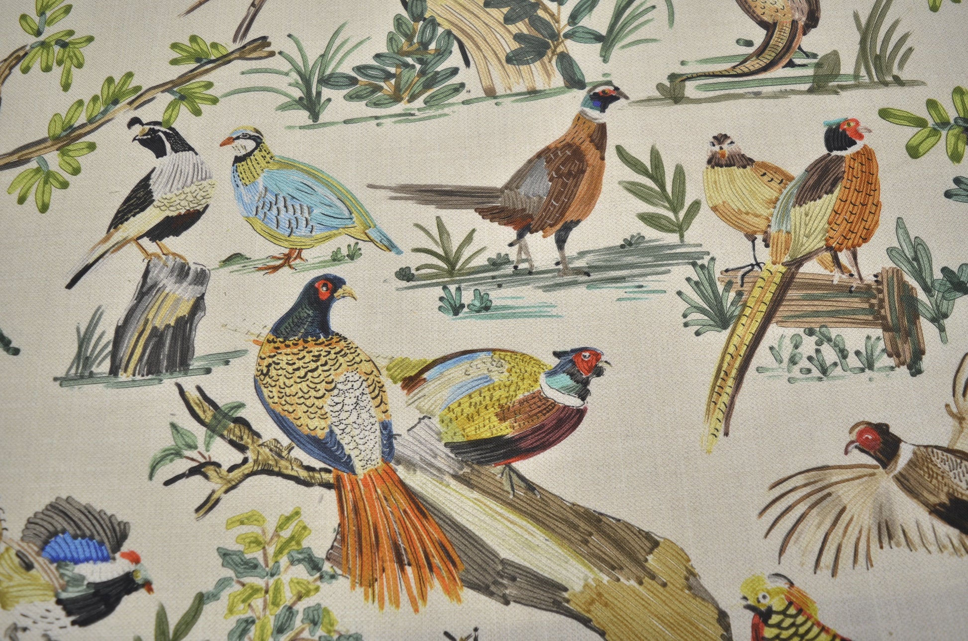 Avis Multi Hamilton Fabric