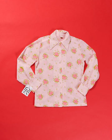 1970s Pink Pastel Dagger Collar With Bright Floral Bouquet Swirl  Print
