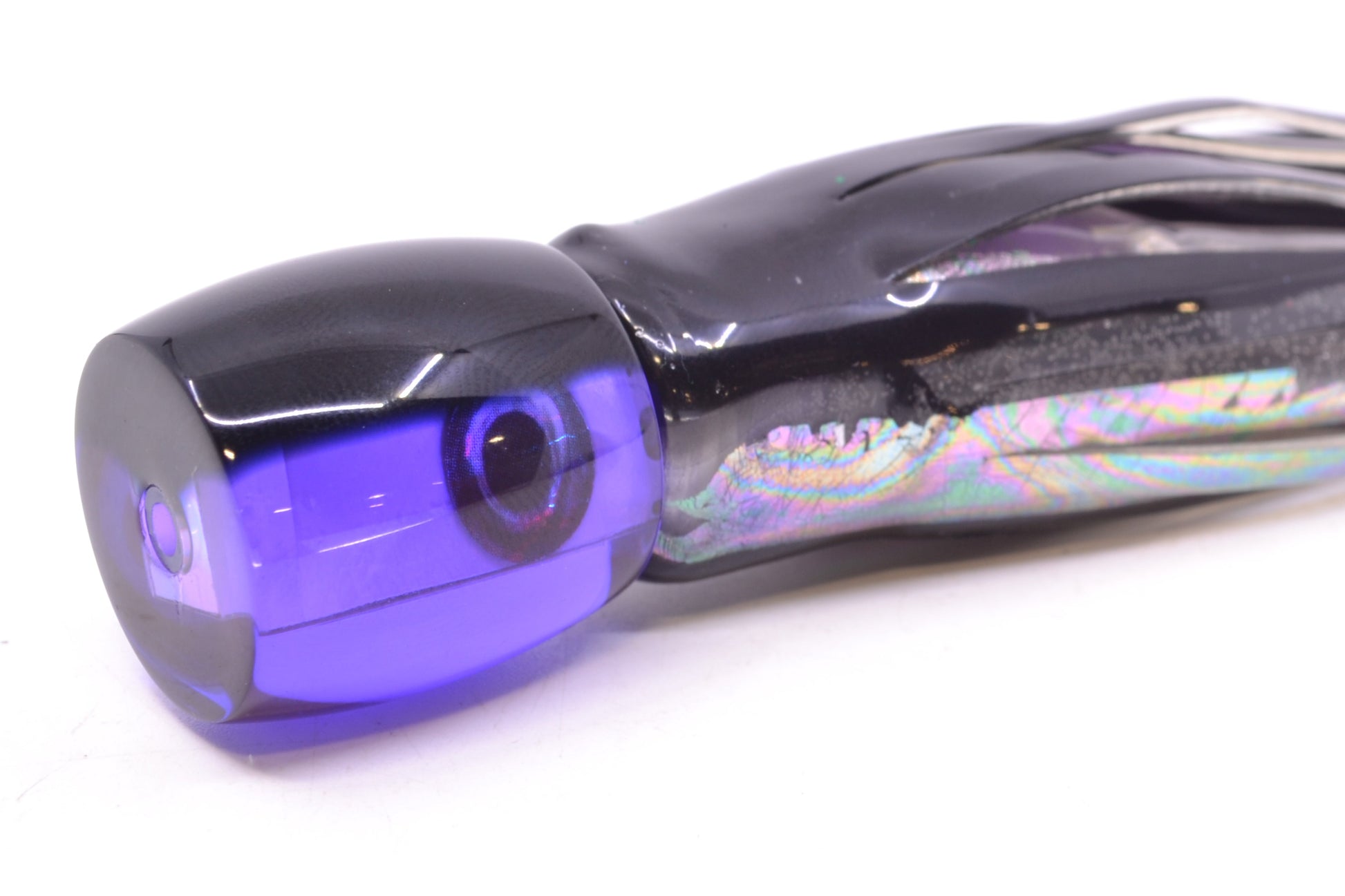 Moyes Lures Purple MOP Black Back Taxi Eyes Tang 5" 3oz Skirted Black Skipjack