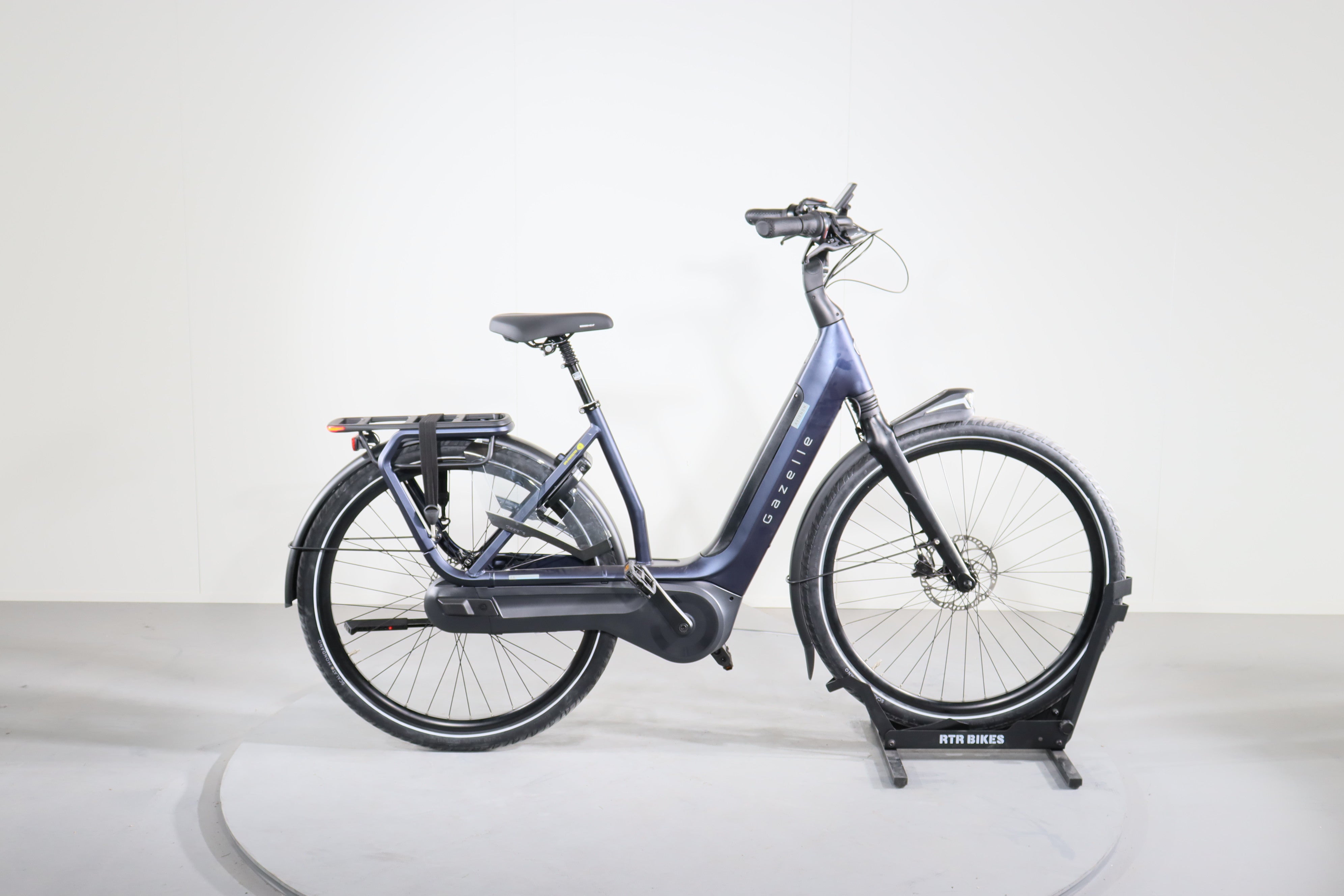 Gazelle Avignon C8 HMB Connect #1 global
