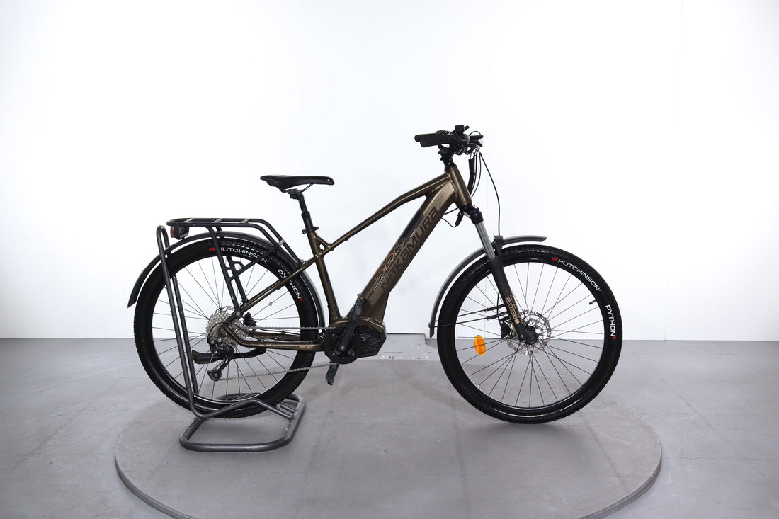 Nakamura E-Summit SUV #1 global