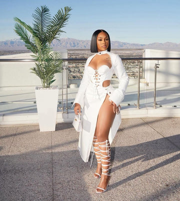 Gospel Singer Erica Campbell White Outfit Erica Campbell Eating The Gospel Girls Up ?