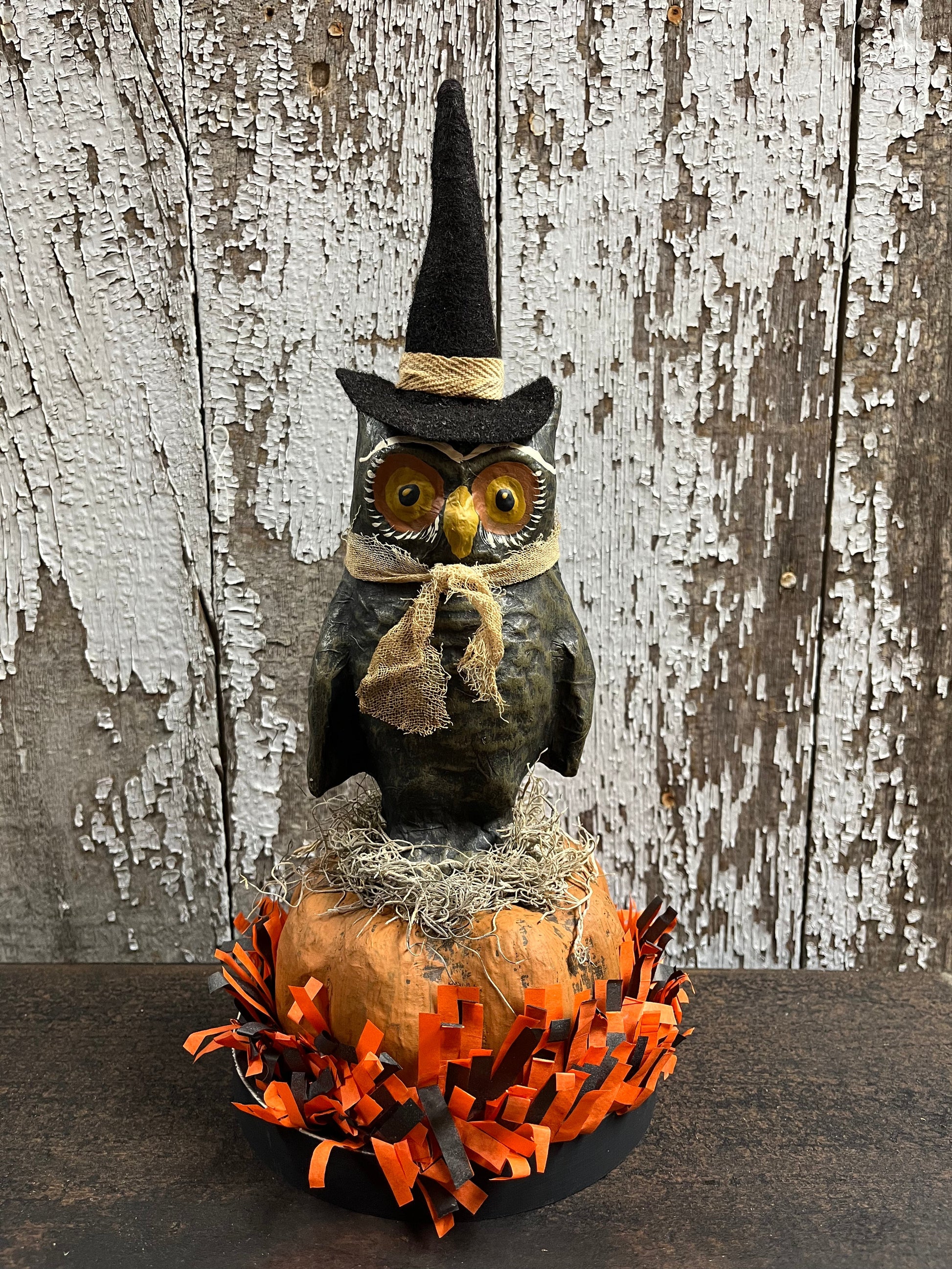 Primitive Owl On Pumpkin Rugged Chic 13x6