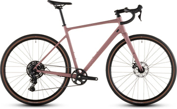 CUBE Nuroad ONE ruby´n´puce Gravelbike in Rosa mit Dropbar und Scheibenbremsen