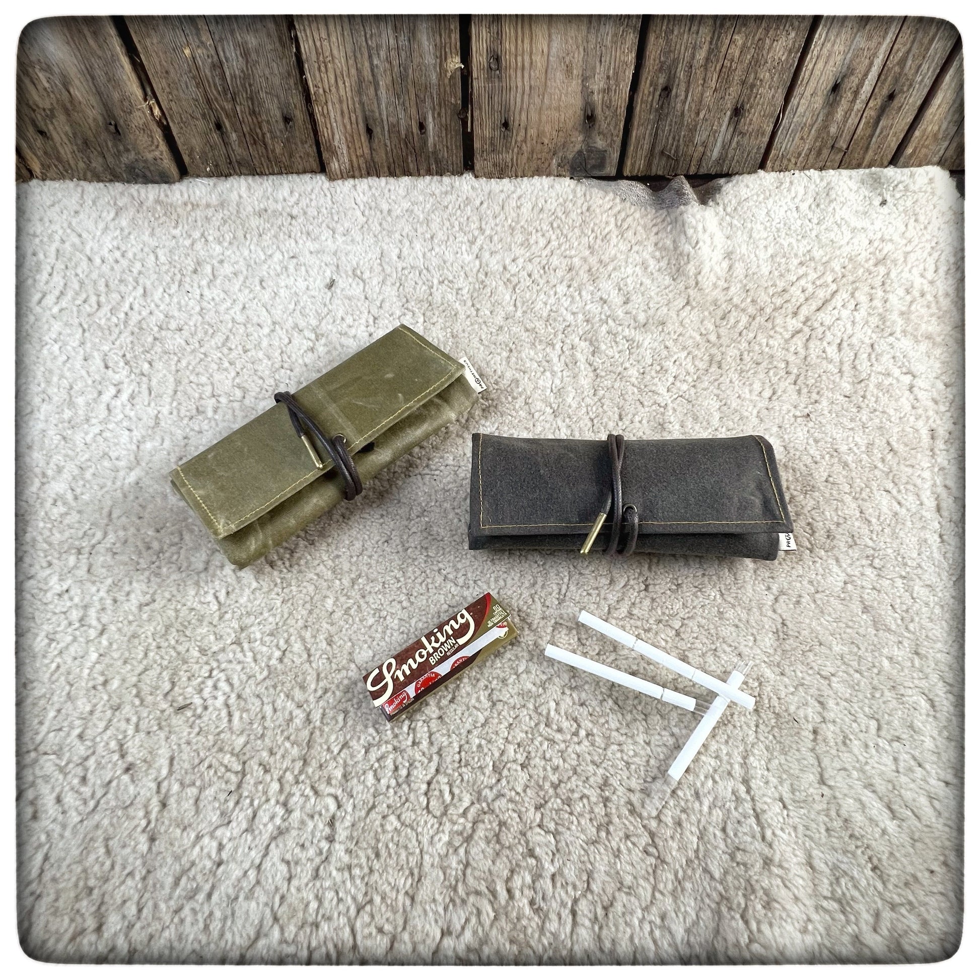 OILSKIN / WAXED CANVAS Tobacco Pouch