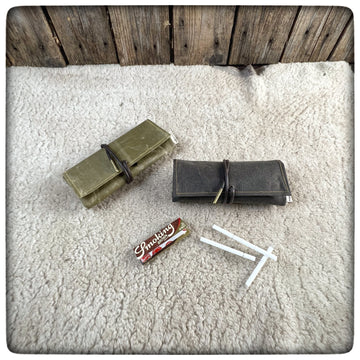 OILSKIN / WAXED CANVAS Tobacco Pouch