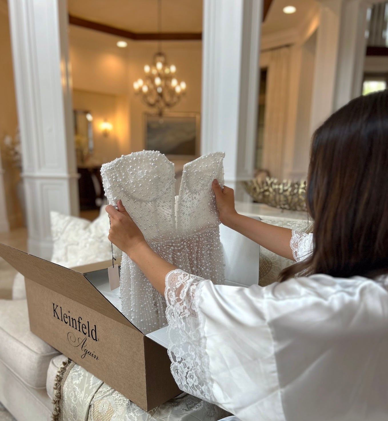 Want to Resell Your Wedding Dress? Here's the Best Way to Do It