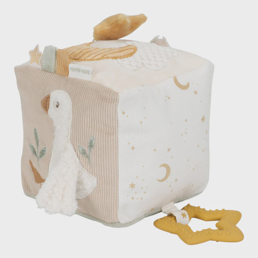 Soft Goose Activity Cube - Neutrals