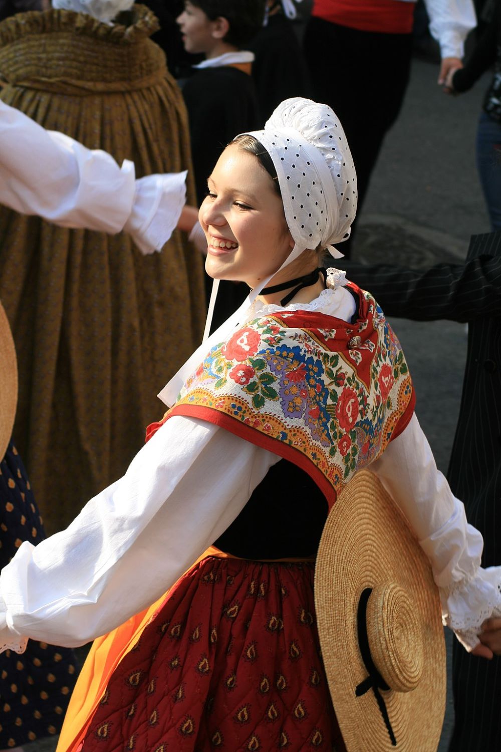 Unveiling the Charm of French Traditional Clothing l Panaprium