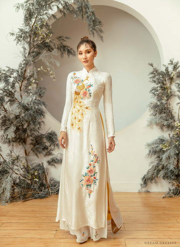 White And Gold Bridal Ao Dai | Vietnamese Traditional Bridal Dress (#PHOENIX) - Dream Dresses by P.M.N.
