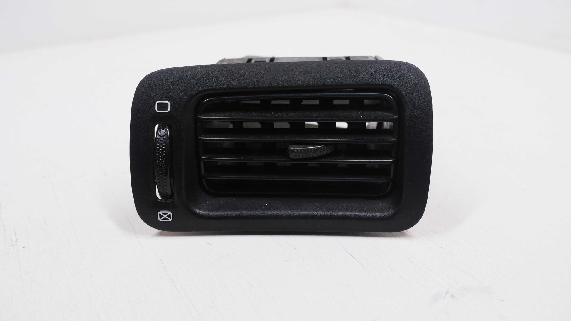 LH Dash Vent - Fits Subaru Liberty Wagon BH 1998-2003
