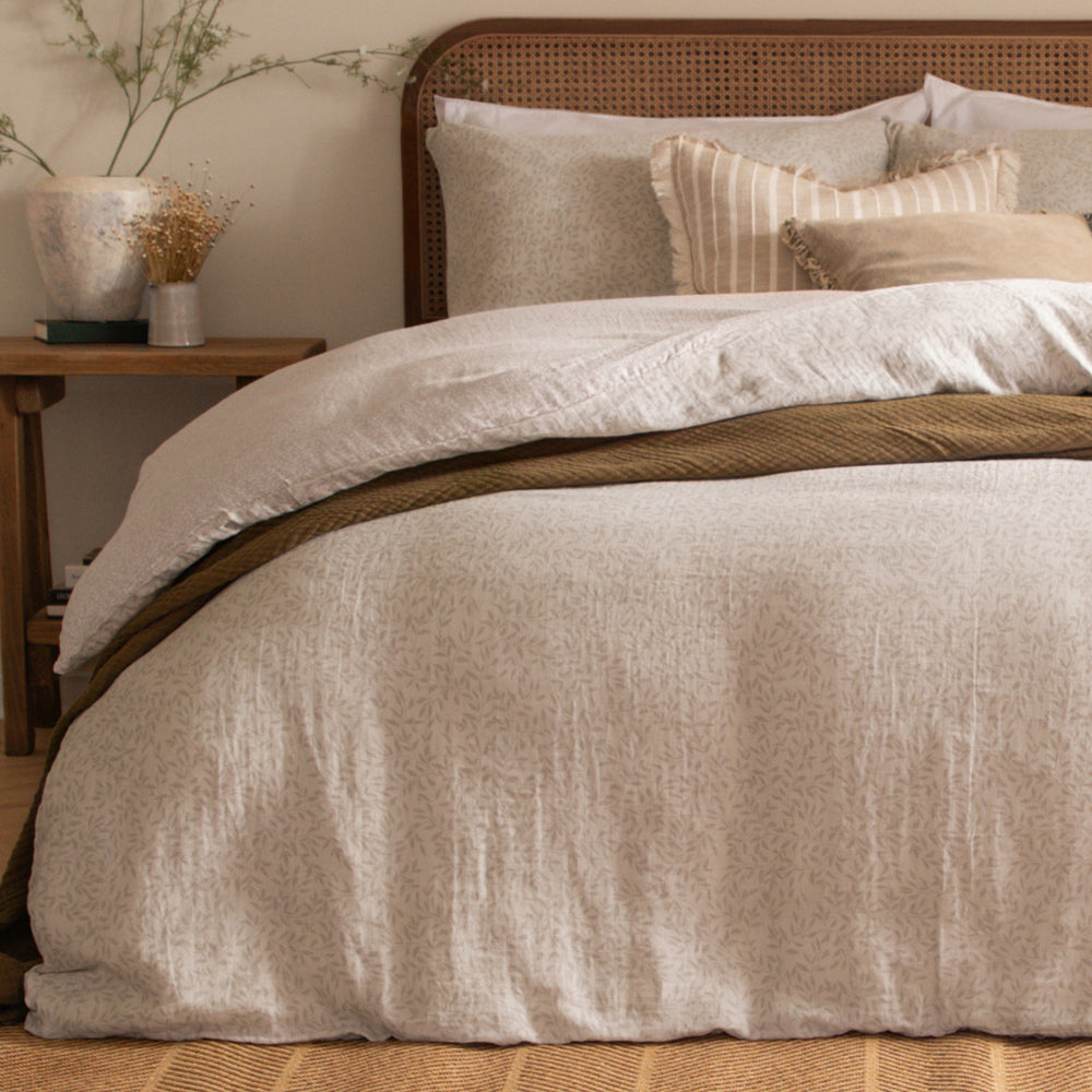 Perrie Leaf Muslin 100% Cotton Duvet Cover Set Natural