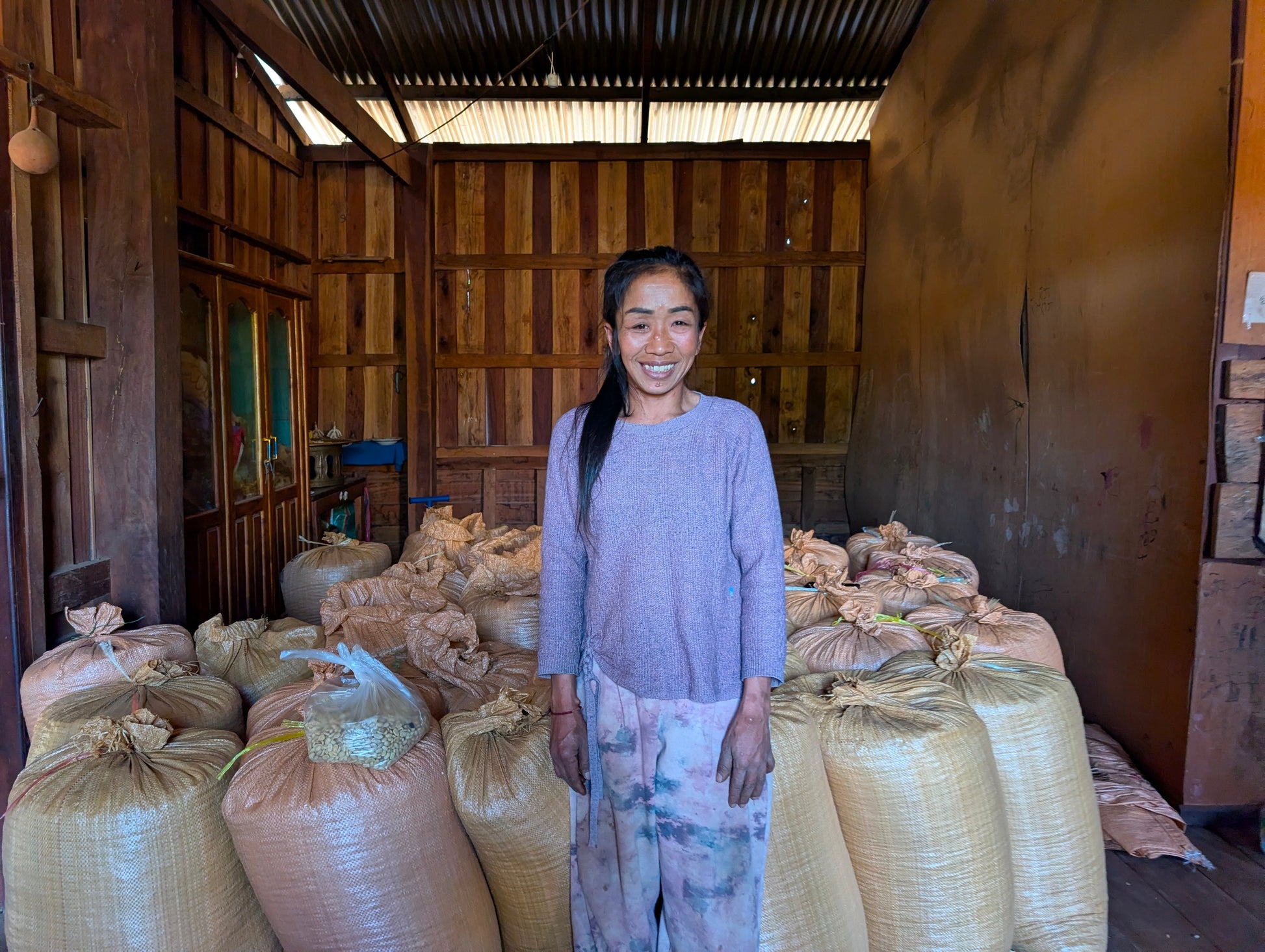 OldQuarterCoffee-OrganicEthicalDirectTradeSoutheastAsianCoffee-BlendCoffeeBundleOrganicCoffee-BestAustralianWholesaleSpecialtyCoffeeRoastedinBallinaNSW_OQ_404A7896_Myanmar_Coffee-Farmers