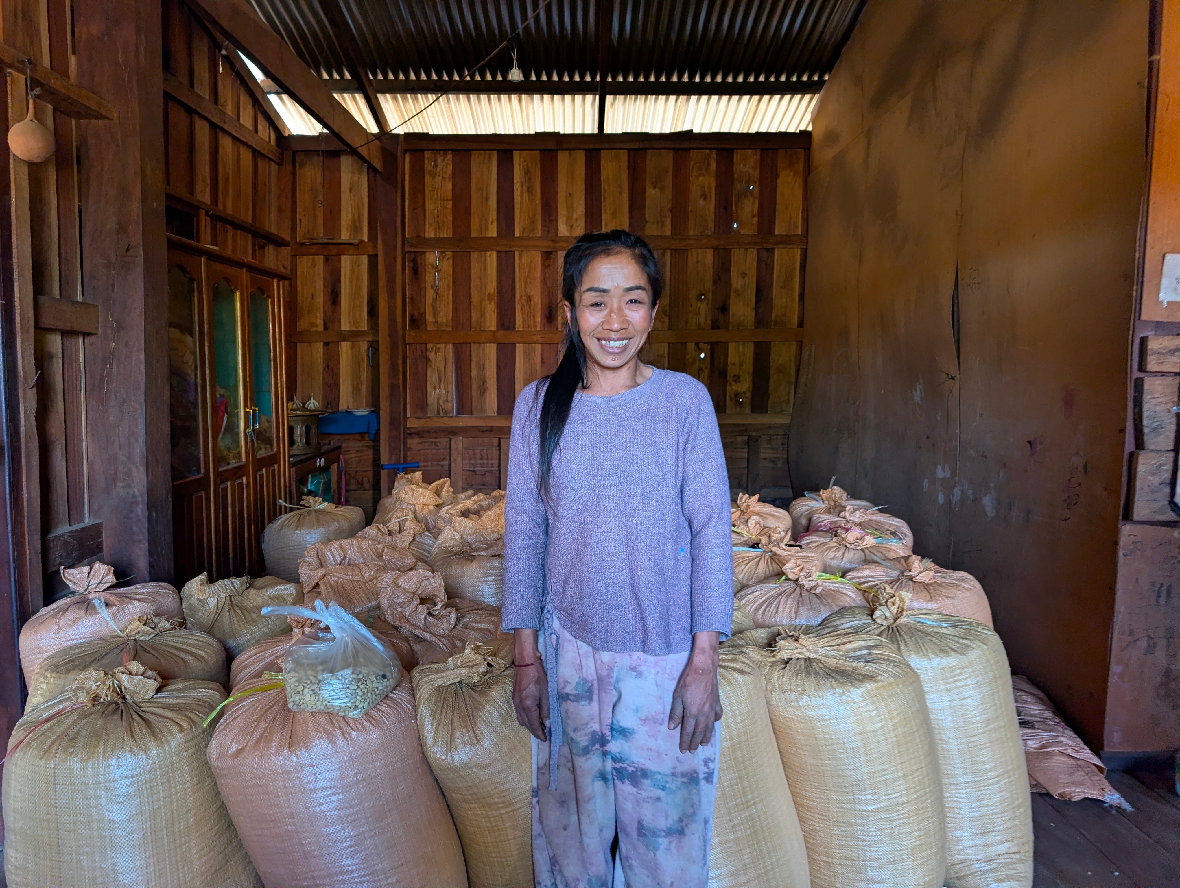 OldQuarterCoffee-OrganicEthicalDirectTradeSoutheastAsianCoffee-BlendCoffeeBundleOrganicCoffee-BestAustralianWholesaleSpecialtyCoffeeRoastedinBallinaNSW_OQ_404A7896_Myanmar_Coffee-Farmers