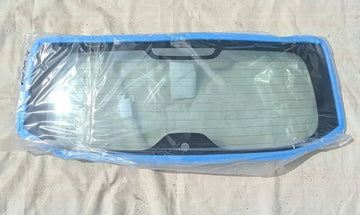 NEU Heckscheibe Heckfenster getönt grün Orig General Motors Chevrolet Orlando