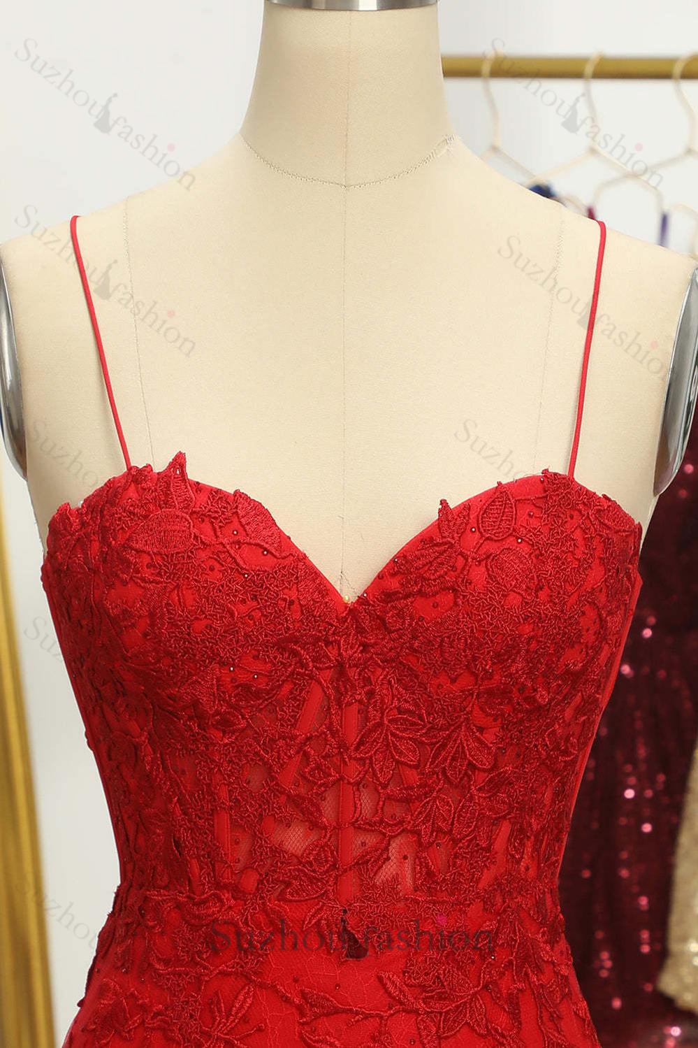 Red Spaghetti Straps Homecoming Dresses Short Tight Cocktail Dresses With Appliques