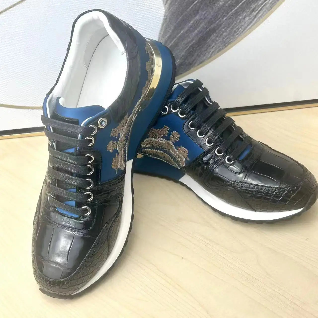 Crocodile Skin Genuine Leather Print Pattern Lace Up Casual Sneakers for Men