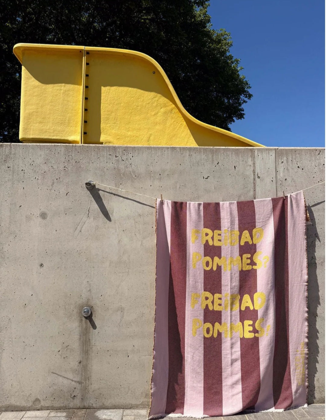 Baumwolldecke - 'Freibad & Pommes'