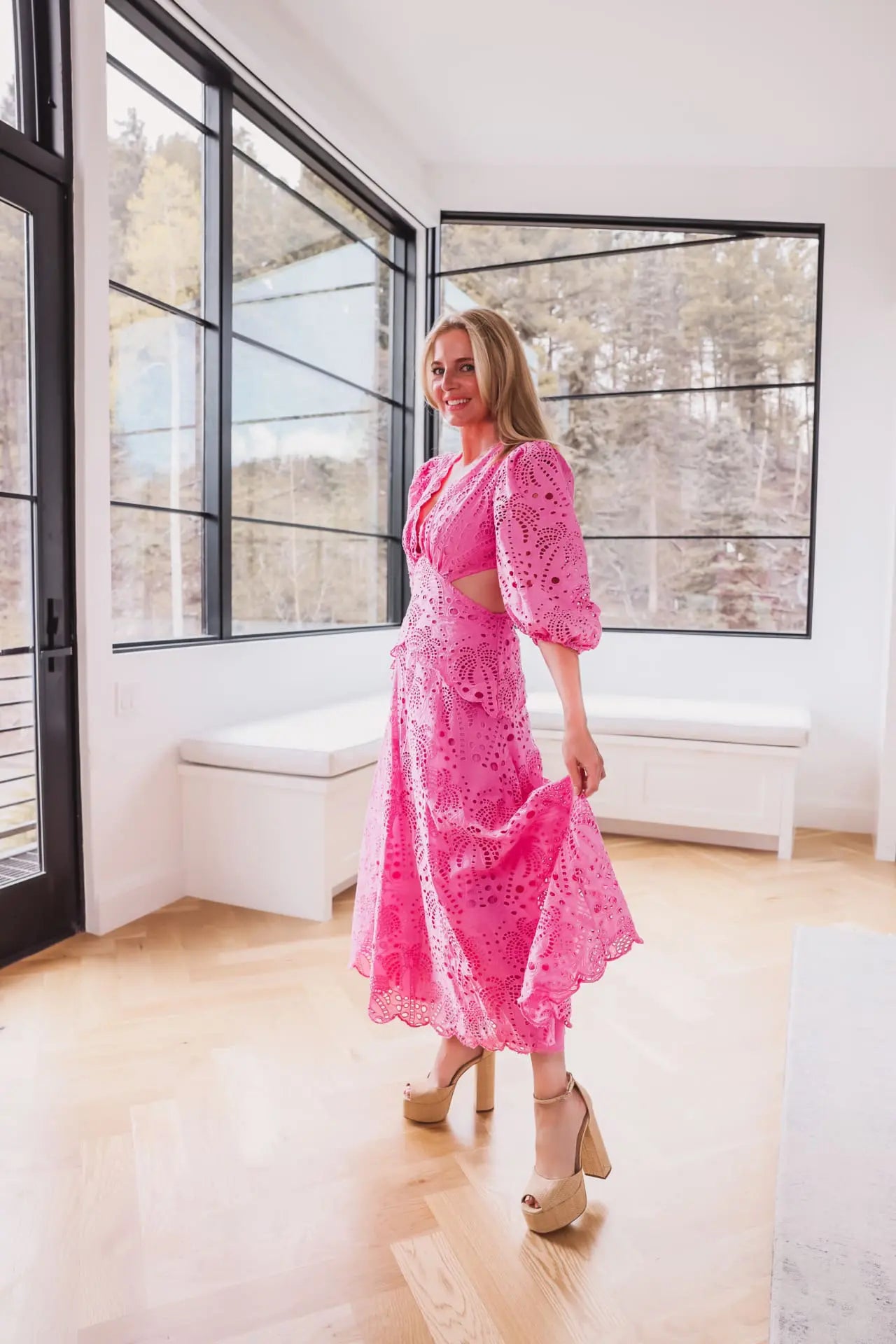 Demystifying Semi-Formal Attire for Women:10 Elegant Outfits & Style Tips