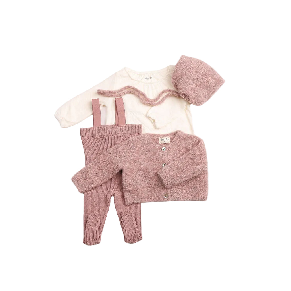 Bee & Dee Textured wool rose ensemble set