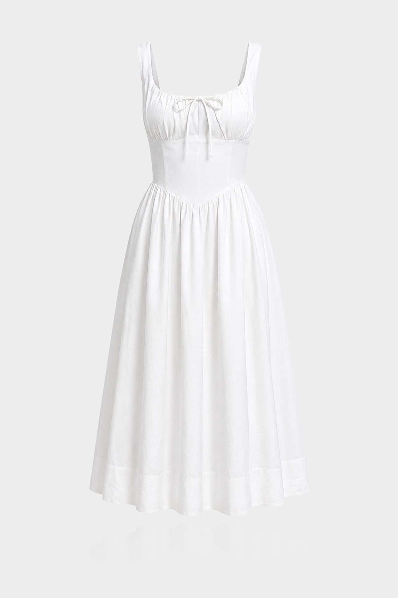Sophisticated civil wedding dress with an elegant square neckline for front profile.