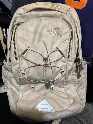 Advice to clean my backpack? The stains are from dirt and lots of  traveling. Anything helps I just want to make it look nice again! :  r/CleaningTips