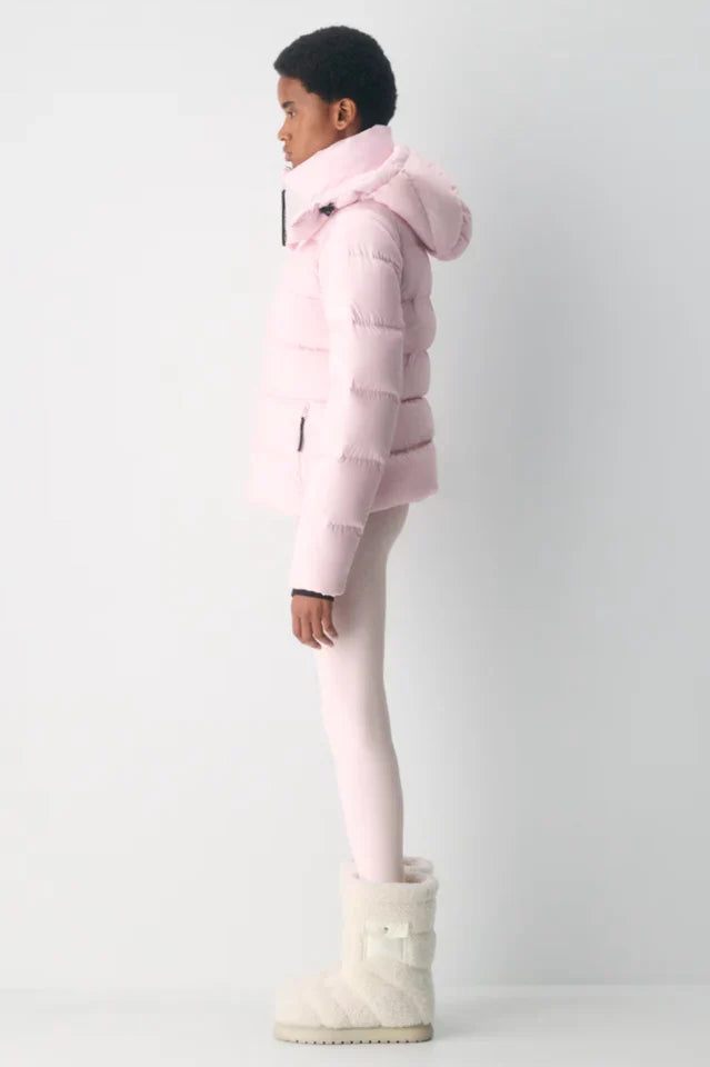 Aritzia The SuperSnug Puff
