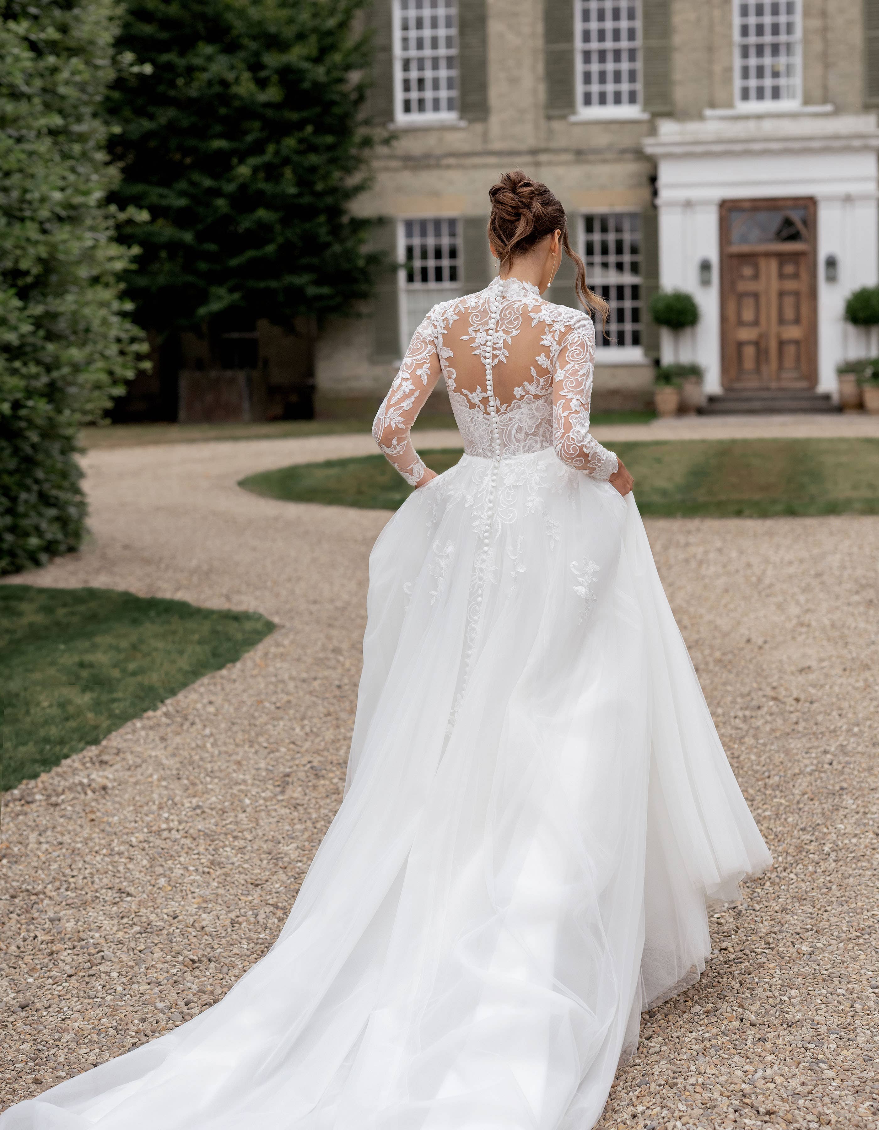 Vintage Lace Wedding Dresses