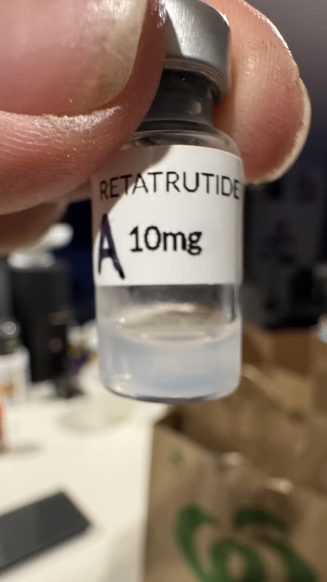 Brand new reta after 1 day has turned murky? : r/Retatrutide