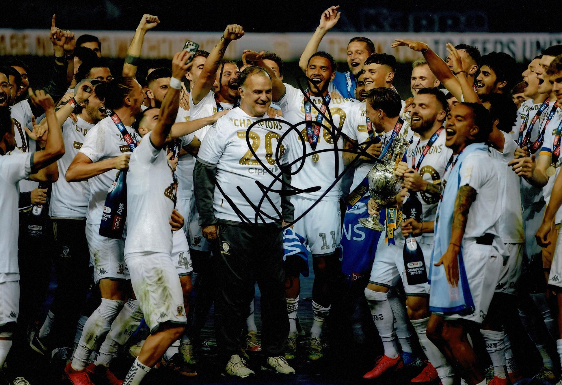 Marcelo Bielsa Signed LEEDS UNITED Photo GENUINE Signature AFTAL COA (1461)